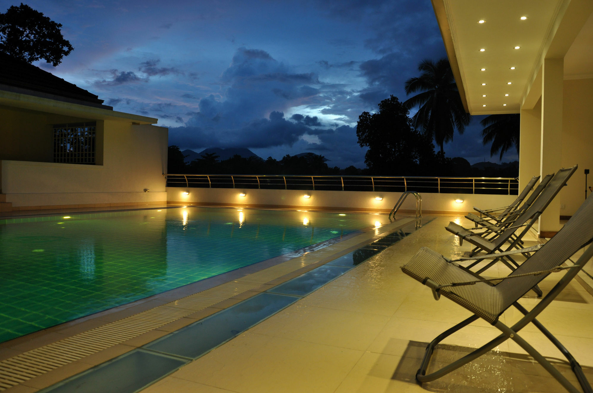 Serene Villa รัตนปุระ ภายนอก รูปภาพ