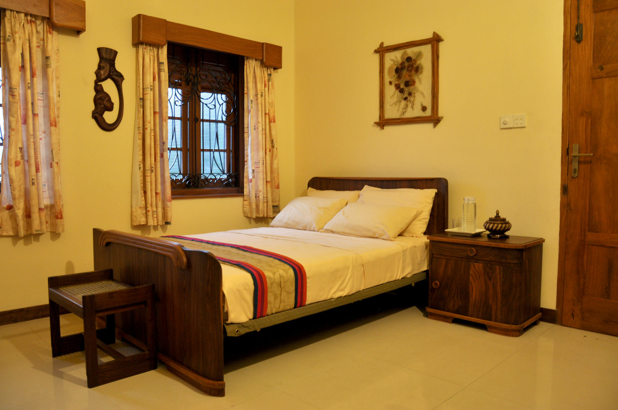 Serene Villa รัตนปุระ ภายนอก รูปภาพ